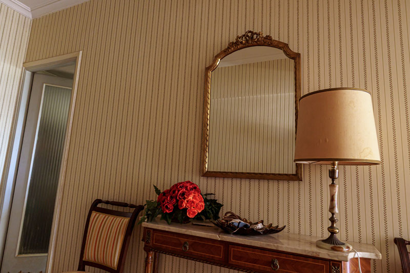 Επαγγελματική φωτογράφιση Διάδρομος  ακινήτου στην περιοχή Παλαιό Φάληρο, με στόχο την ανάδειξη του χώρου μέσα από κατάλληλο φωτισμό και σύνθεση εικόνας. Διάδρομος Φωτογράφιση ακινήτου – Παλαιό Φάληρο Επαγγελματική φωτογράφιση Διάδρομος  ακινήτου στην περιοχή Παλαιό Φάληρο, με στόχο την ανάδειξη του χώρου μέσα από κατάλληλο φωτισμό και σύνθεση εικόνας. Διάδρομος Φωτογράφιση ακινήτου Παλαιό Φάληρο - Cinematic Luxe Studio