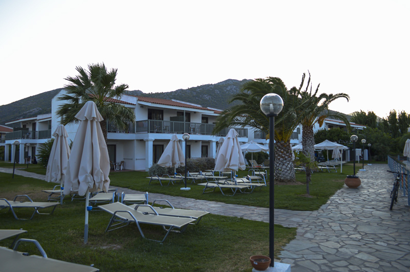 Επαγγελματική Φωτογράφιση, Άποψη των καταλυμάτων του Golden Coast Hotel & Bungalows στη Νέα Μάκρη Επαγγελματική Φωτογράφιση του ξενοδοχείου Golden Coast Hotel & Bungalows στη Νέα Μάκρη, Επαγγελματική Φωτογράφιση των      καταλυμάτων του ξενοδοχείου Golden Coast Hotel & Bungalows στη Νέα Μάκρη - Cinematic Luxe Studio