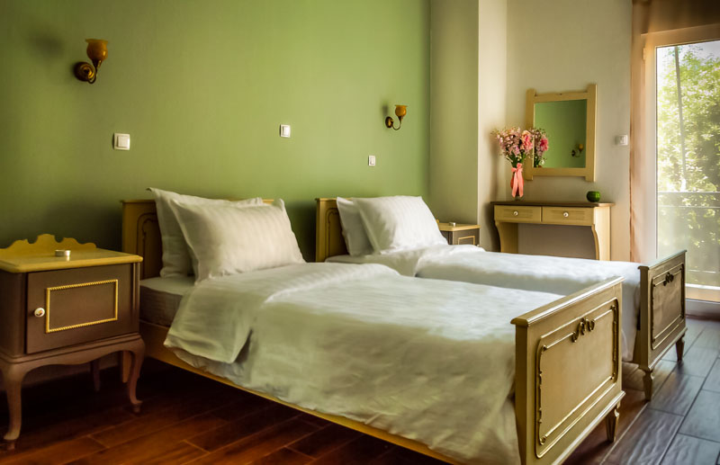 Επαγγελματική φωτογράφιση, Υπνοδωμάτιο σε διαφορετική γωνιά λήψης, με παράθυρο, Airbnb φωτεινό στον Νέο Κόσμο, επαγγελματική φωτογράφιση Airbnb, Υπνοδωμάτιο σε διαφορετική γωνιά λήψης, με παράθυρο, Airbnb φωτεινό στον Νέο Κόσμο, Ιδανική για την προβολή της καταχώρισης σε ψηφιακές πλατφόρμες - Cinematic Luxe Studio