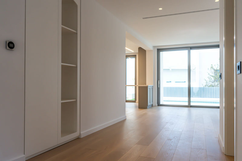 Επαγγελματική Φωτογράφιση, σαλόνι Βίλλας στην περιοχή της Βούλας Επαγγελματική λήψη με φυσικό φωτισμό και υψηλή αισθητική Επαγγελματική φωτογράφιση σαλόνι Βίλλας στην περιοχή της Βούλας, με στόχο την ανάδειξη του χώρου μέσα από κατάλληλο φωτισμό και σύνθεση εικόνας - Cinematic Luxe Studio