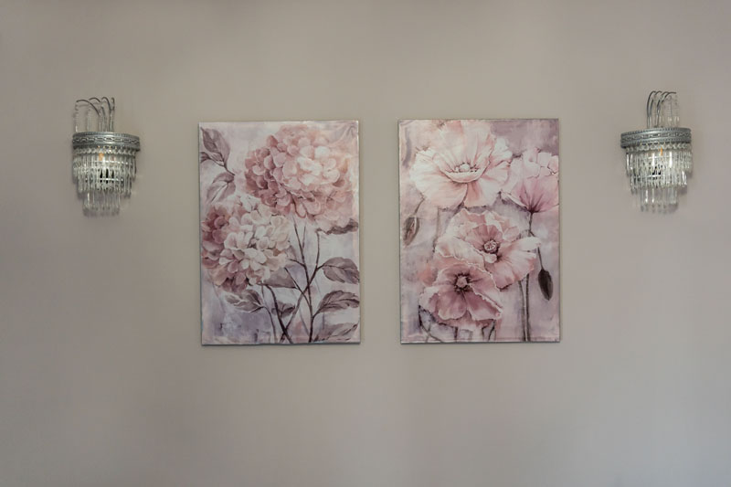 Επαγγελματική φωτογράφιση, Άποψη Διακόσμησης στο AirBnb στον Νέο Κόσμο, Λεωφόρος Συγγρού, Επαγγελματική Φωτογράφιση Airbnb,  Άποψη Διακόσμησης στο AirBnb πολύ φωτεινό στον Νέο Κόσμο, Λεωφόρος Συγγρού. Ιδανική για την προβολή της καταχώρισης σε ψηφιακές πλατφόρμες - Cinematic Luxe Studio