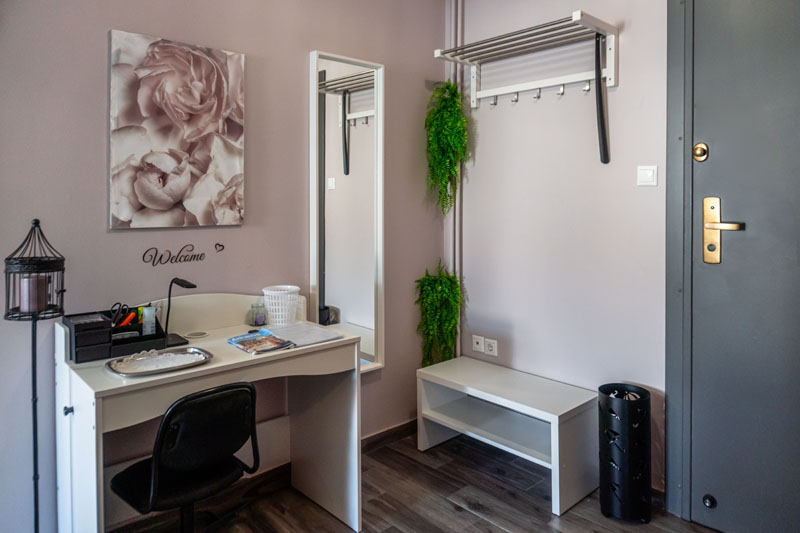 Επαγγελματική φωτογράφιση, Είσοδος πολύ φωτεινό στον Νέο Κόσμο, Λεωφόρος ΣυγγρούΕπαγγελματική Φωτογράφιση Airbnb, Είσοδος πολύ φωτεινό στον Νέο Κόσμο, Λεωφόρος Συγγρού. Ιδανική για την προβολή της καταχώρισης σε ψηφιακές πλατφόρμες - Cinematic Luxe Studio 