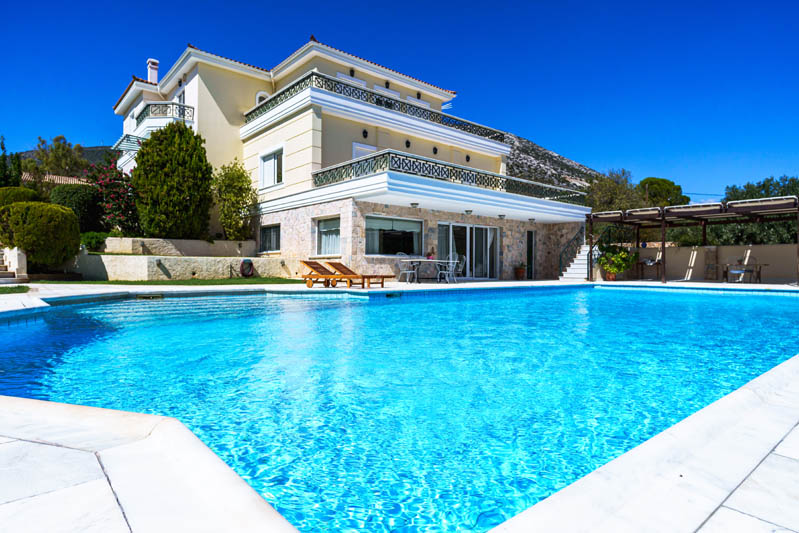 Επαγγελματική Φωτογράφιση, Πανοραμική φωτογραφία, πολυτελούς μεζονέτας 540 τ.μ στην ανατολική αττική   Επαγγελματική λήψη με φυσικό φωτισμό και υψηλή αισθητική, Επαγγελματική φωτογράφιση Πανοραμικής φωτογραφίας μεζονέτας ανατολική αττική  με στόχο την ανάδειξη του χώρου μέσα από κατάλληλο φωτισμό και σύνθεση εικόνας - Cinematic Luxe Studio