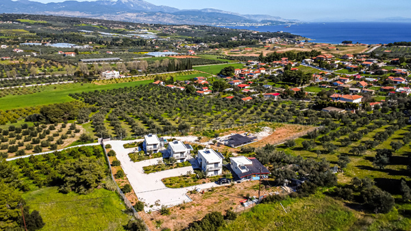Επαγγελματική Φωτογράφιση, Πανοραμική φωτογραφία με Drone, πολυτελούς ξενοδοχείου στην Κόρινθο Επαγγελματική λήψη με Drone με φυσικό φωτισμό και υψηλή αισθητική, Επαγγελματική φωτογράφιση πολυτελούς ξενοδοχείου στην Κόρινθο με στόχο την ανάδειξη του χώρου μέσα από κατάλληλο φωτισμό και σύνθεση εικόνας - Cinematic Luxe Studio 0030-6934-26-03-29