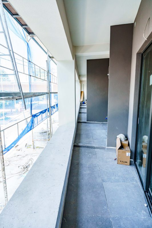 Επαγγελματική φωτογράφιση διαμερισμάτων για Golden Visa – Εσωτερική λήψη υψηλής αισθητικής, Cinematic Luxe Studio